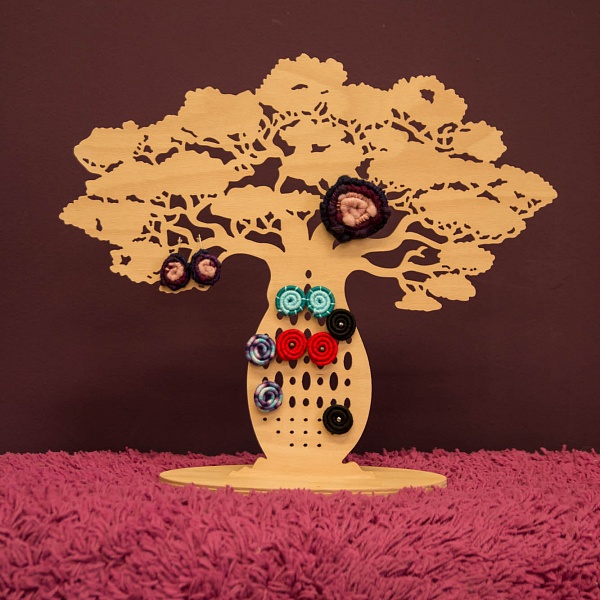 Stojan na šperky Baobab